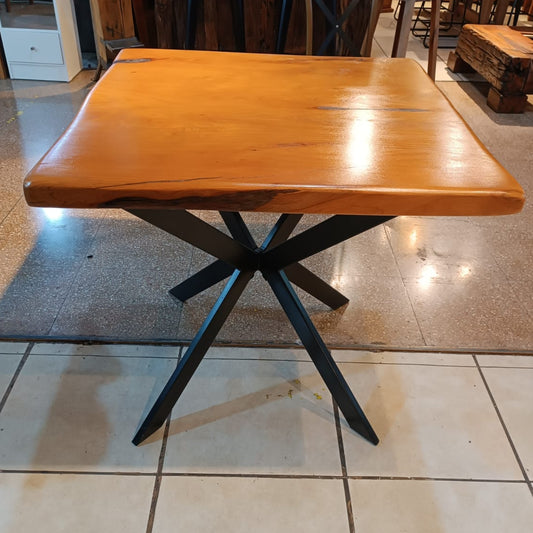 Mesa de Comedor Ancestral | Cipres & Fierro