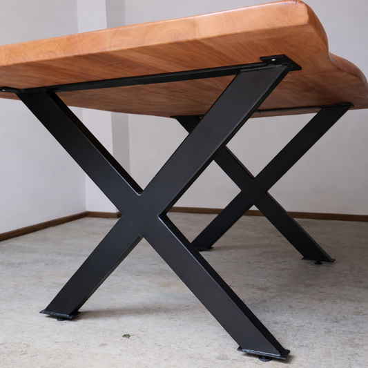 Mesa de Comedor Cerezo Cros| Lenga & Fierro