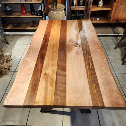 Mesa de Comedor Cerezo Cruce W| Lenga &  Fierro