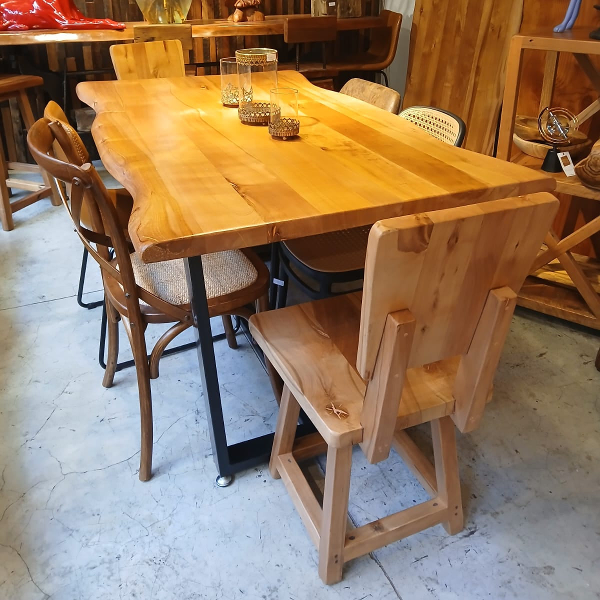 Mesa de Comedor Cerezo Marco | Lenga &  Fierro