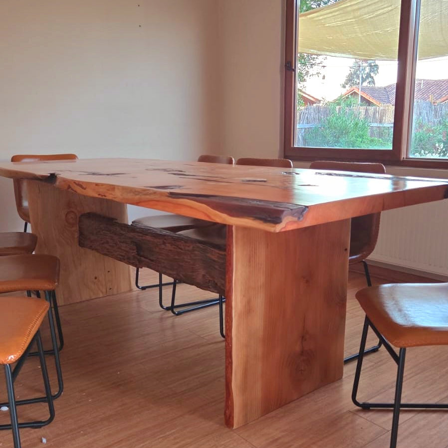 Mesa de Comedor Ancestral | Cipres & Durmientes de Tren