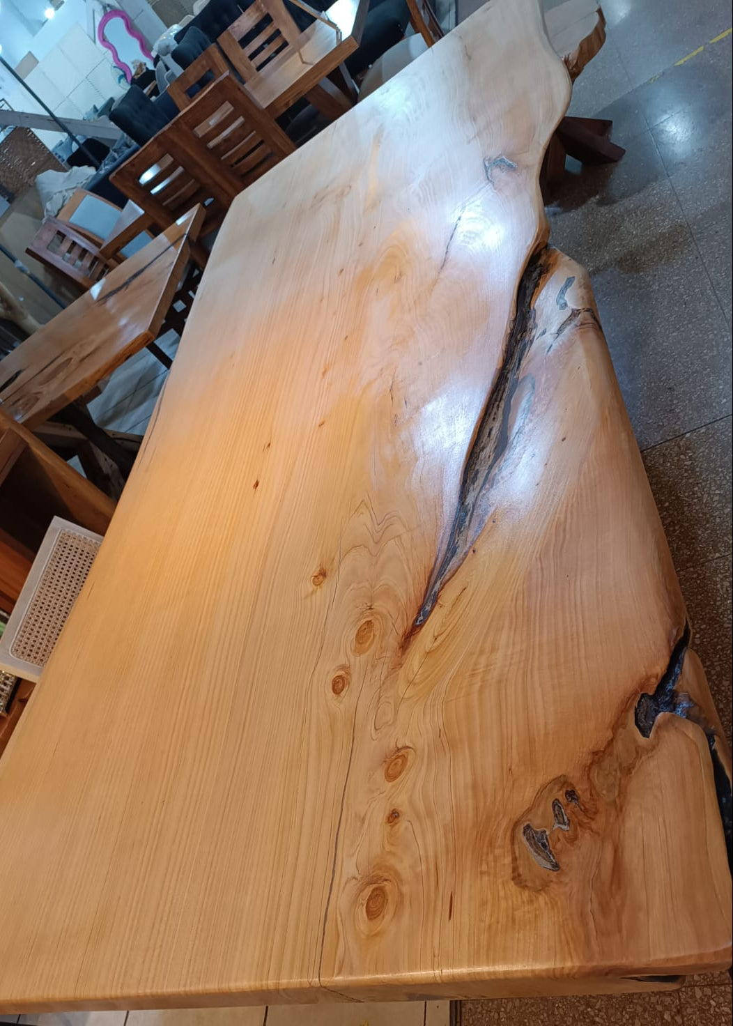 Mesa de Comedor Ancestral | Cipres & Durmientes de Tren