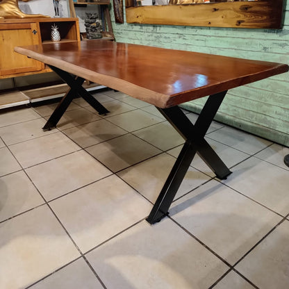 Mesa de Comedor Cerezo | Lenga & Fierro