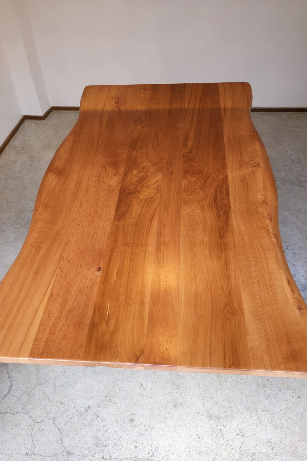 Mesa de Comedor Cerezo Cros| Lenga &  Fierro