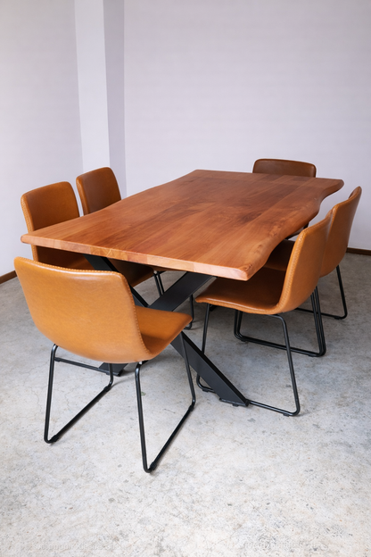 Mesa de Comedor Cerezo Cros| Lenga &  Fierro