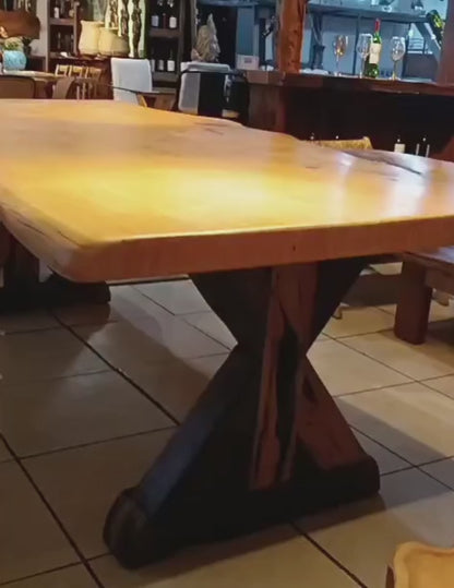 Mesa de Comedor Ancestral | Cipres & Durmientes de Tren